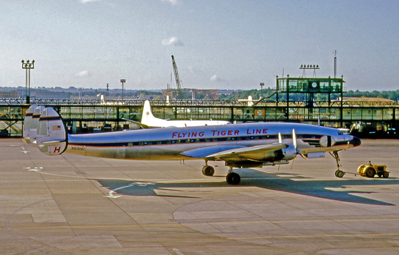 Mystery Lockheed_L-1049H_N6918C_FTL_LGW_29.08.64